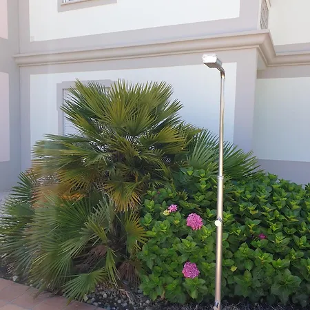 Apartamento Casa Lesarlo - T3 Luxury, Garden, Pool - D'el Rey Praia del Rei